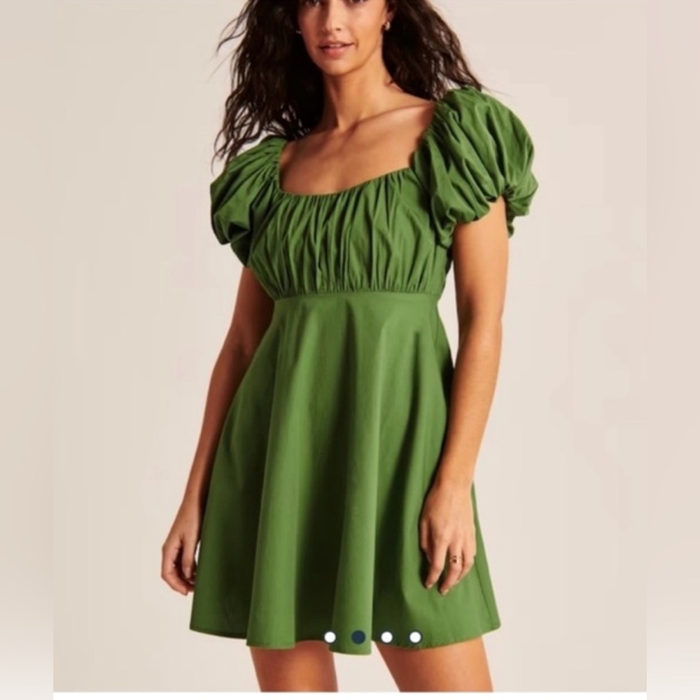 Abercrombie & Fitch Green Poufed Sleeves Mini Dress. With pockets.NWT Size M